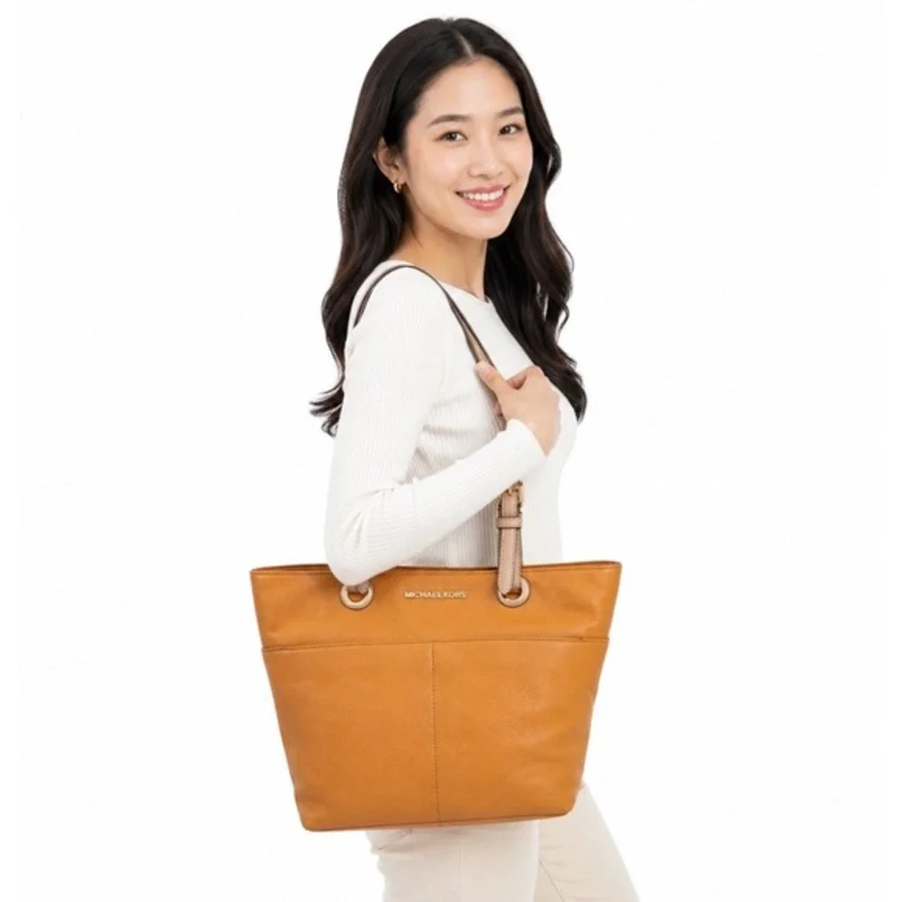 Michael Kors Bedford Mustard‎ Yellow Pebbled Leather Tote Gold Hardware 38-132